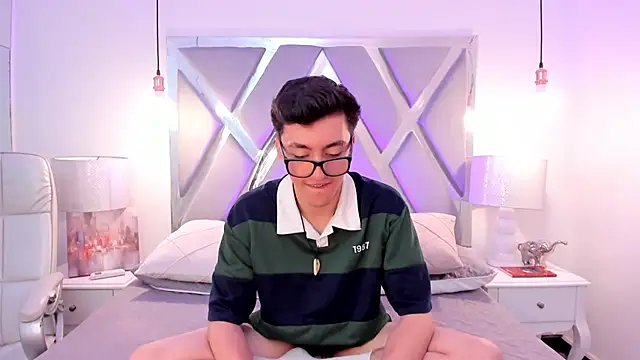 GaelDuke live sex cam