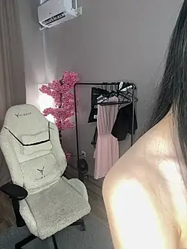 SakuraDreamm live cam on StripChat