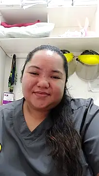 LianaCruzado live cam on StripChat