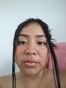 amber_herrera (F young) - Show boobies + cream