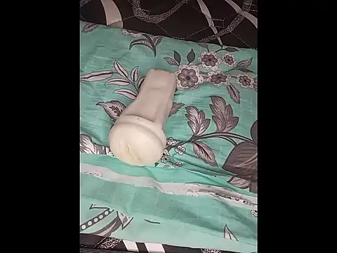 noon-00 live cam on StripChat