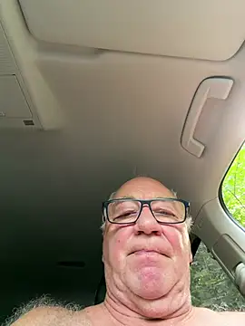 biggandybig (M grandpa) - have nice talk