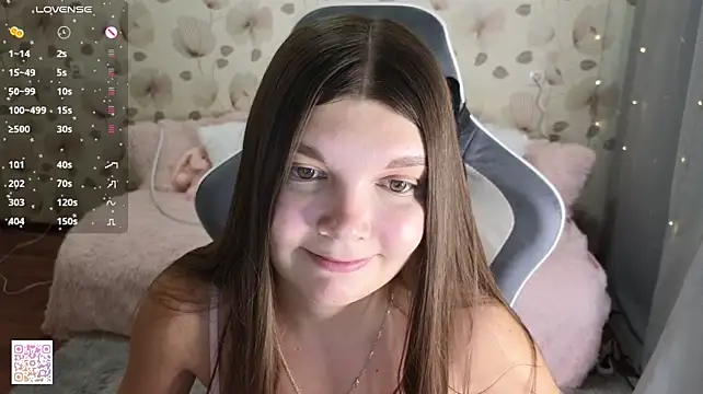 _cute_ice (F young) - oil on ass