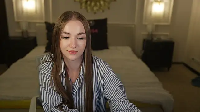 ella_054 (F teen) - topless 1 girl