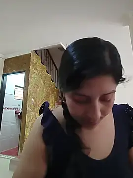 antonella_sm (F young) - 🔥spank that tits🔥