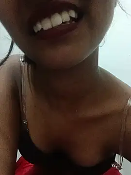 its_queen_ (F teen) - Boobs 🤗 show