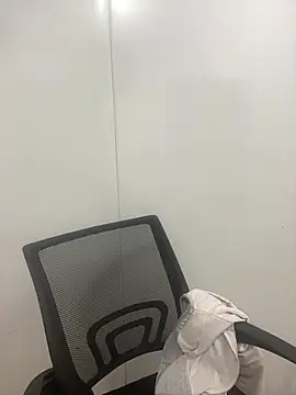 Boyd98 live cam on StripChat