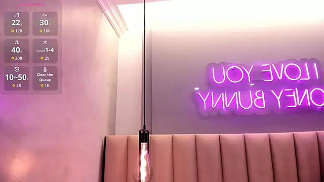 Naomymonroe_ live cam on StripChat