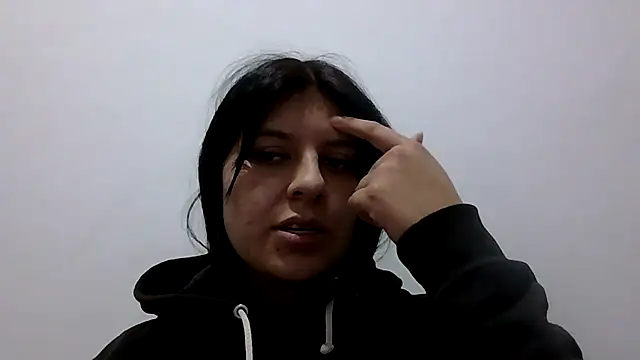 Kate-Pauhl live cam on StripChat