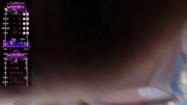 sandra_20 live cam on StripChat