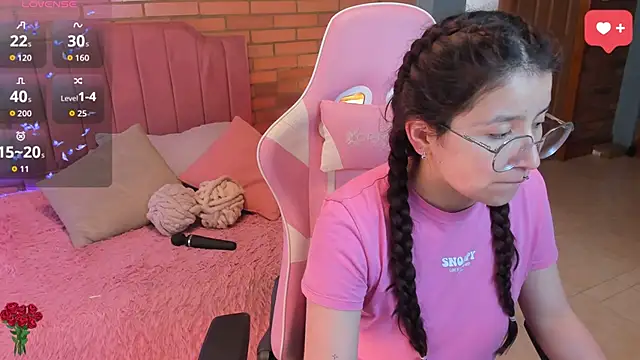 Amy_joones 😾 online stream