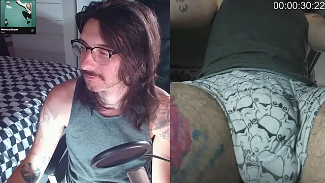 Chuck-FR live cam on StripChat