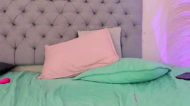 Maite_Smith_ live cam on StripChat