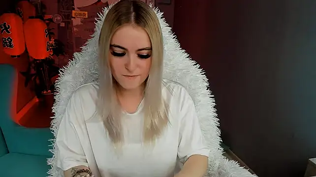 Stef_Nicks live cam on StripChat