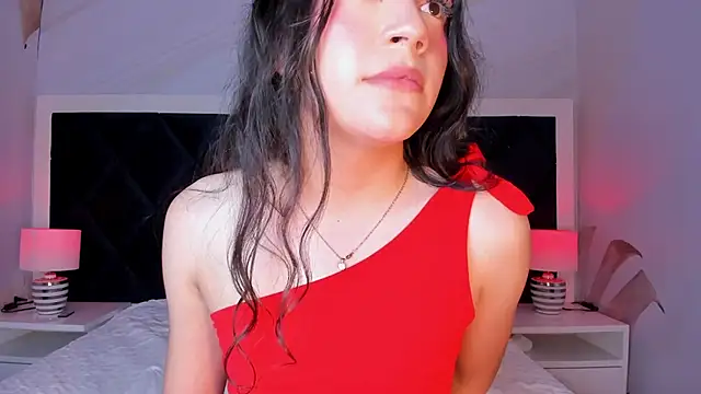 Rubii_Cutee live cam on StripChat