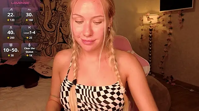 pureeangel live cam on StripChat