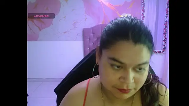 xiomara1609 live cam on StripChat