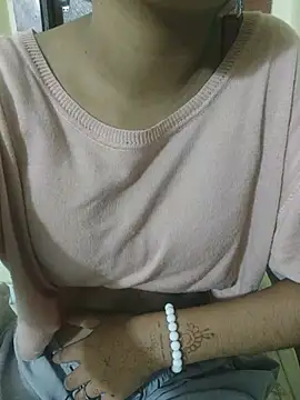 Begum_Jaaan live cam on StripChat