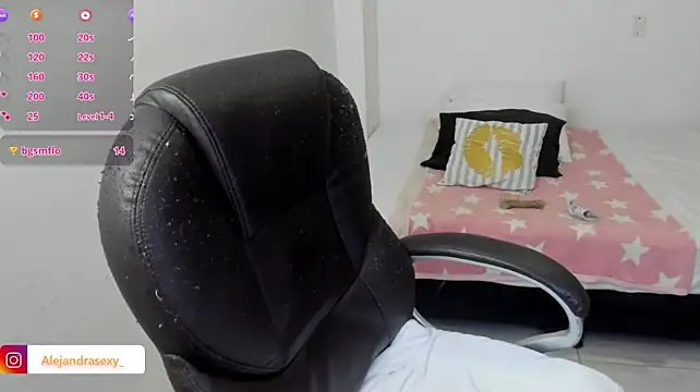 alejandra_milf_ live cam on StripChat