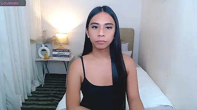 scarlet_smith7 live cam on StripChat