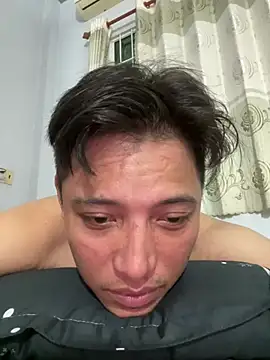 ngoclinh555 (Ask my age) - Sục bắn thấy mặt
