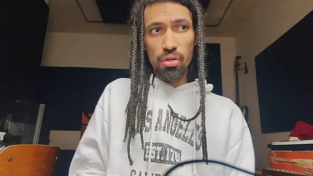 FavelaDaddyCum webcam