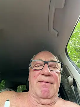 biggandybig (M grandpa) - have nice talk