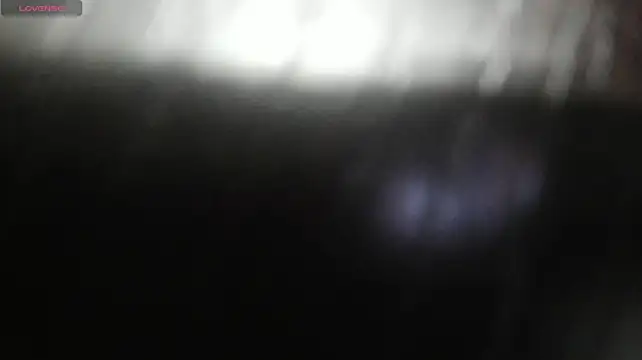 pameladoouce (F young) - Show naked