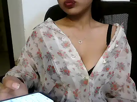 miss_jyoti (F young) - full open in public