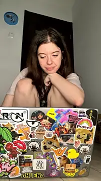 Kimi_Ass live cam on StripChat