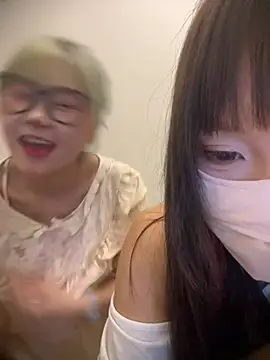 Rocket-Girl live cam on StripChat
