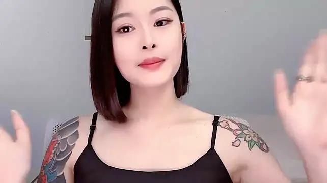 Ivy_360 live cam on StripChat