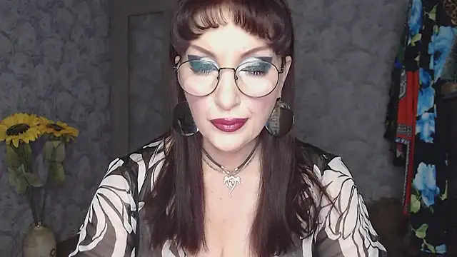Aziza1 live cam on StripChat