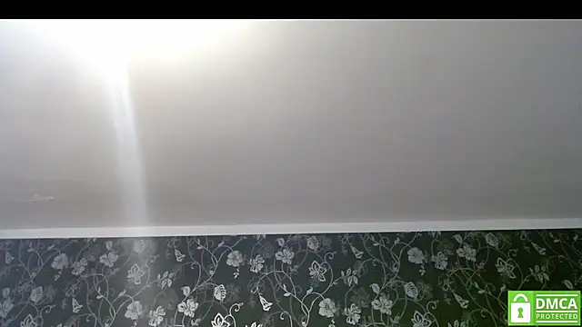Sophi_Cute live cam on StripChat