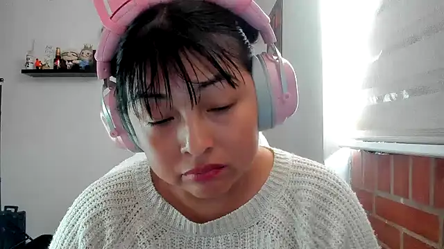 shaddycute_ (F milf) - Play with my clitoris