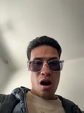 TavoHot_ webcam