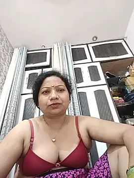 Cute-Janvi20 live cam on StripChat