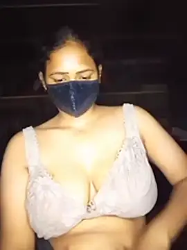 Akhira_2026 live cam on StripChat
