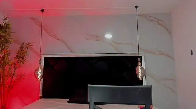 AngelaaCute_ live cam on StripChat