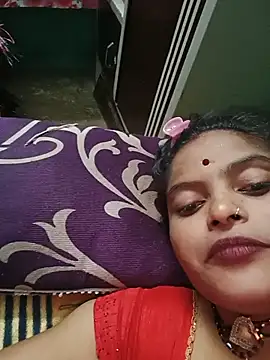 Manbi_bhabi live cam on StripChat