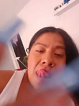 barbarabuny live cam on StripChat