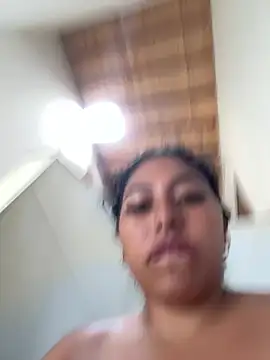 emmyjhonson07 💜 live online chat