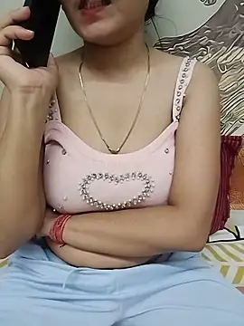 Pihu_Chopra live cam on StripChat