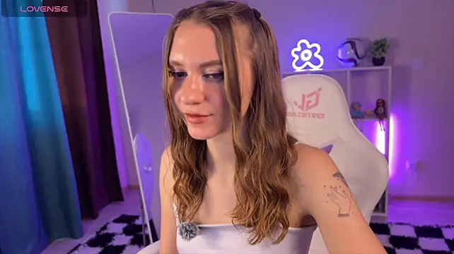 KellySunn live cam on StripChat