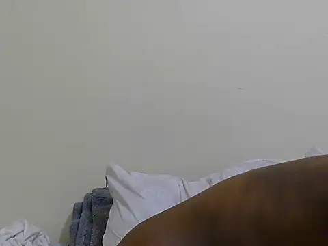 freakypetite live cam on StripChat