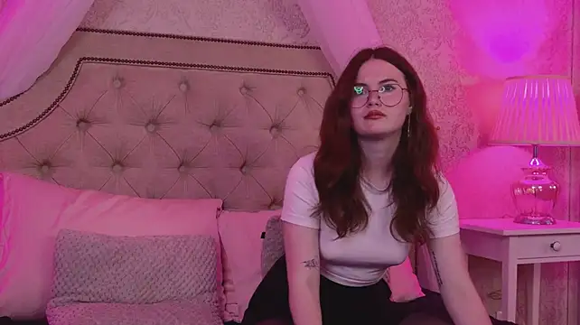 ClaireFlowers live cam on StripChat