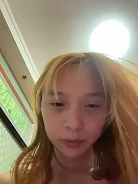 yangyang520-18girl webcam