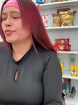 Mely_pinkk live cam on StripChat