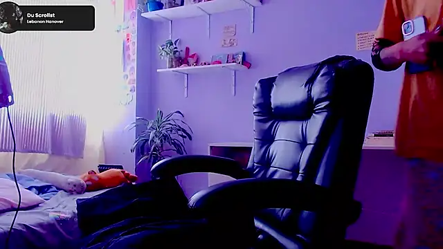 melissahowl live cam on StripChat