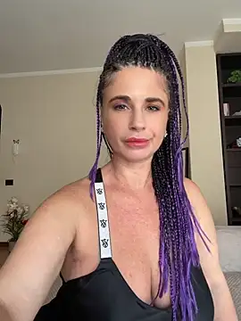 Eva_Pearl